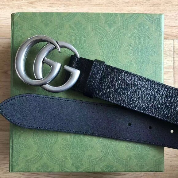 Gucci Black Belt with Silver GG Buckle - Picture 1 of 4